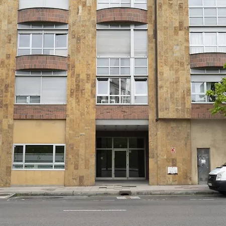 Acogedor En Frente Al Huca * Oviedo